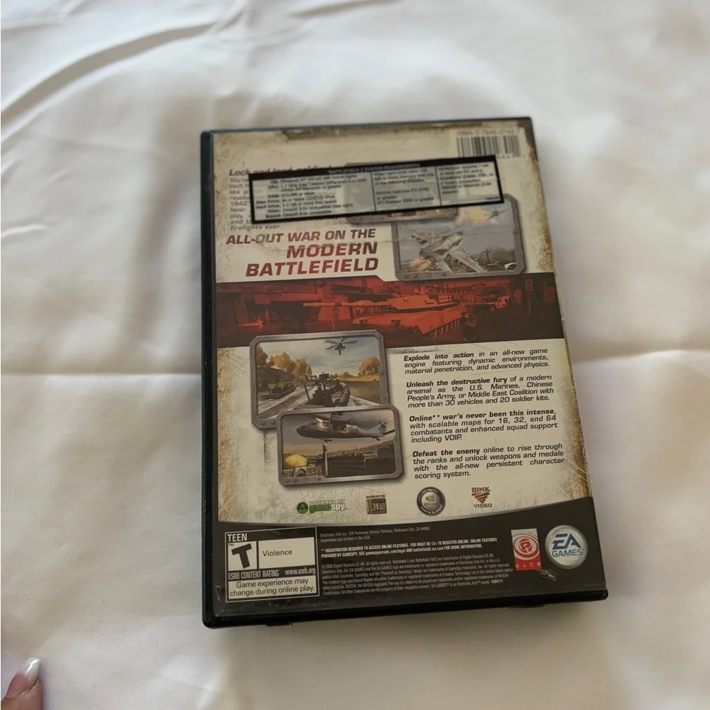 PC‎ CD-ROM video game Battlefield 2